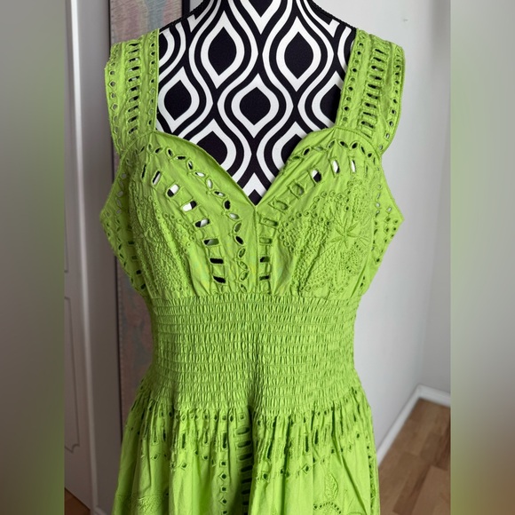 NWT Rails Fawn Embroidered 100% Cotton Midi Dress in Island Green - Picture 12 of 15